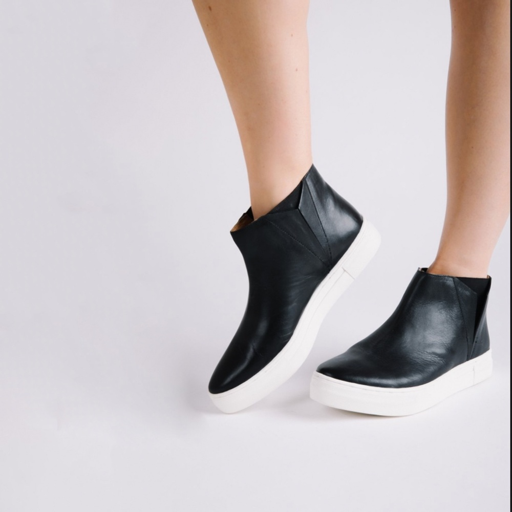 Seychelles Set Black High Top LEATHER Sneaker